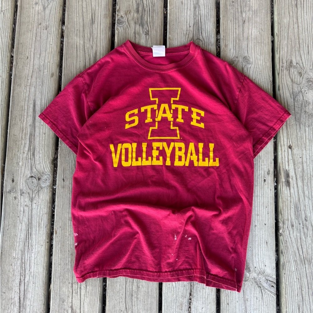 Agenda Red State Volleyball Kids Tee